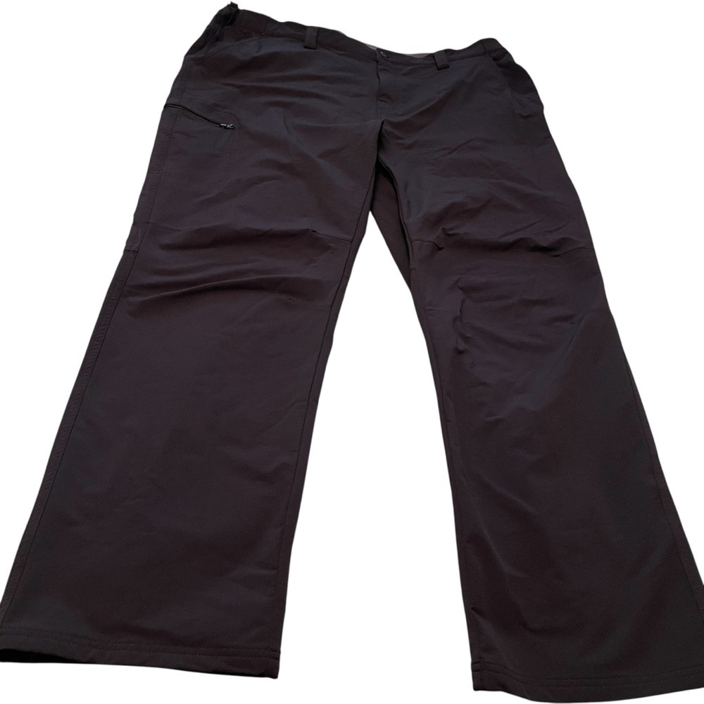 Mountain Warehouse Black Pants-Mens-size 40x32 Great condition